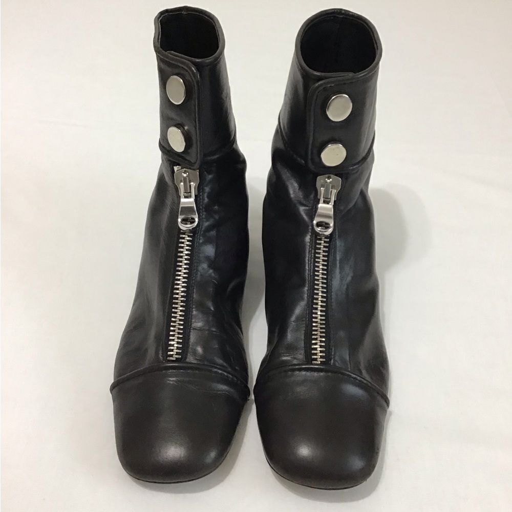 Zara Woman Black Studio Flat Ankle Zip Boots Size 39 - Picture 2 of 10